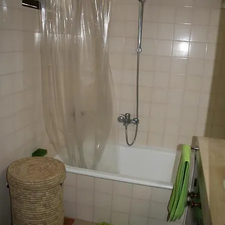 Apartamento At The With A Private Garden